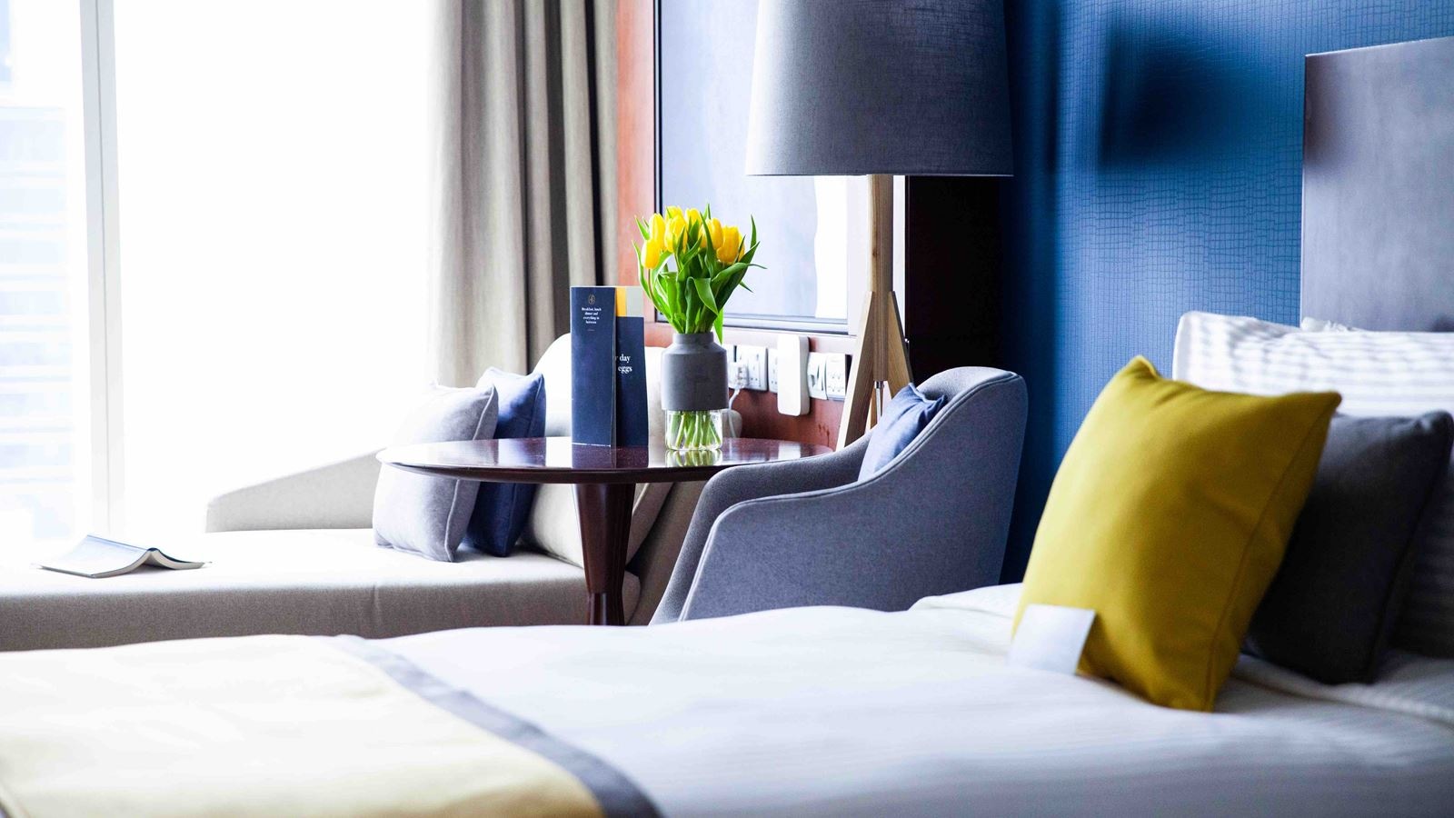 rooms-deluxe-room
