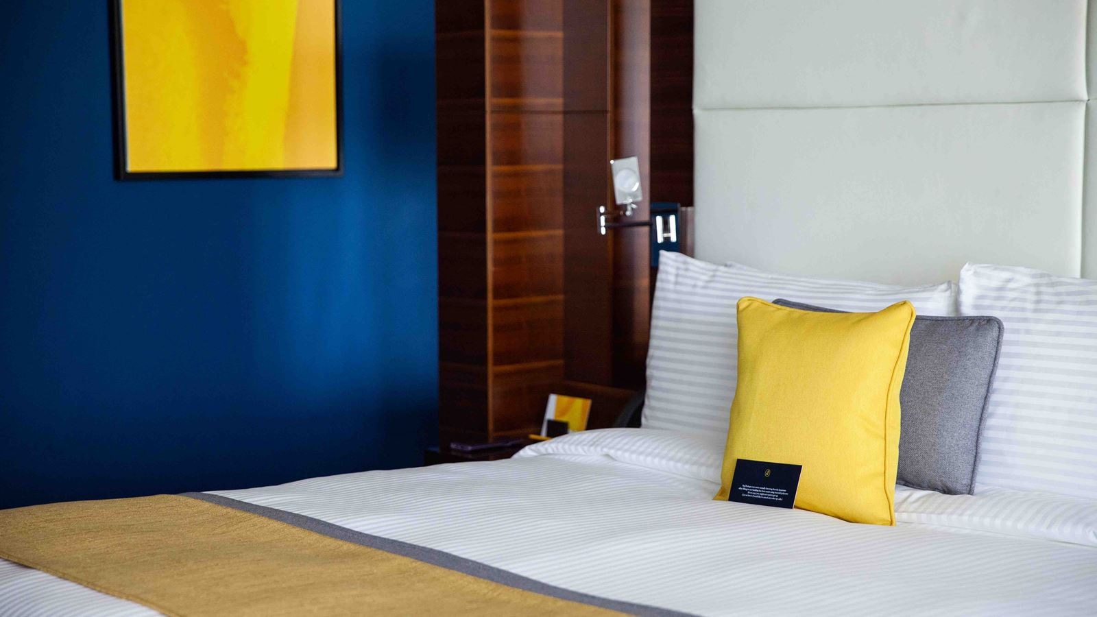rooms-premier-suite