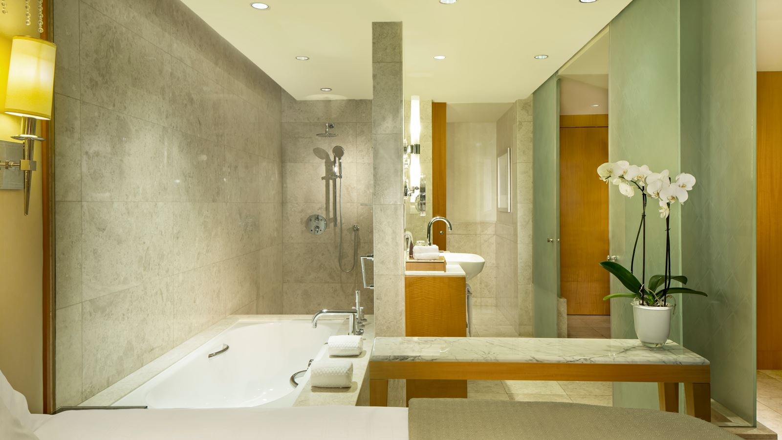 rooms-premier-room