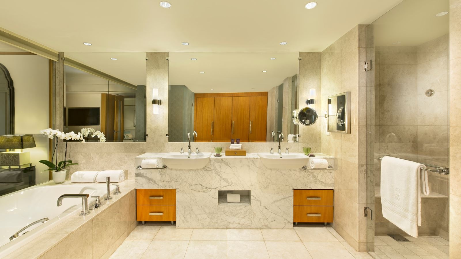 rooms-junior-suite