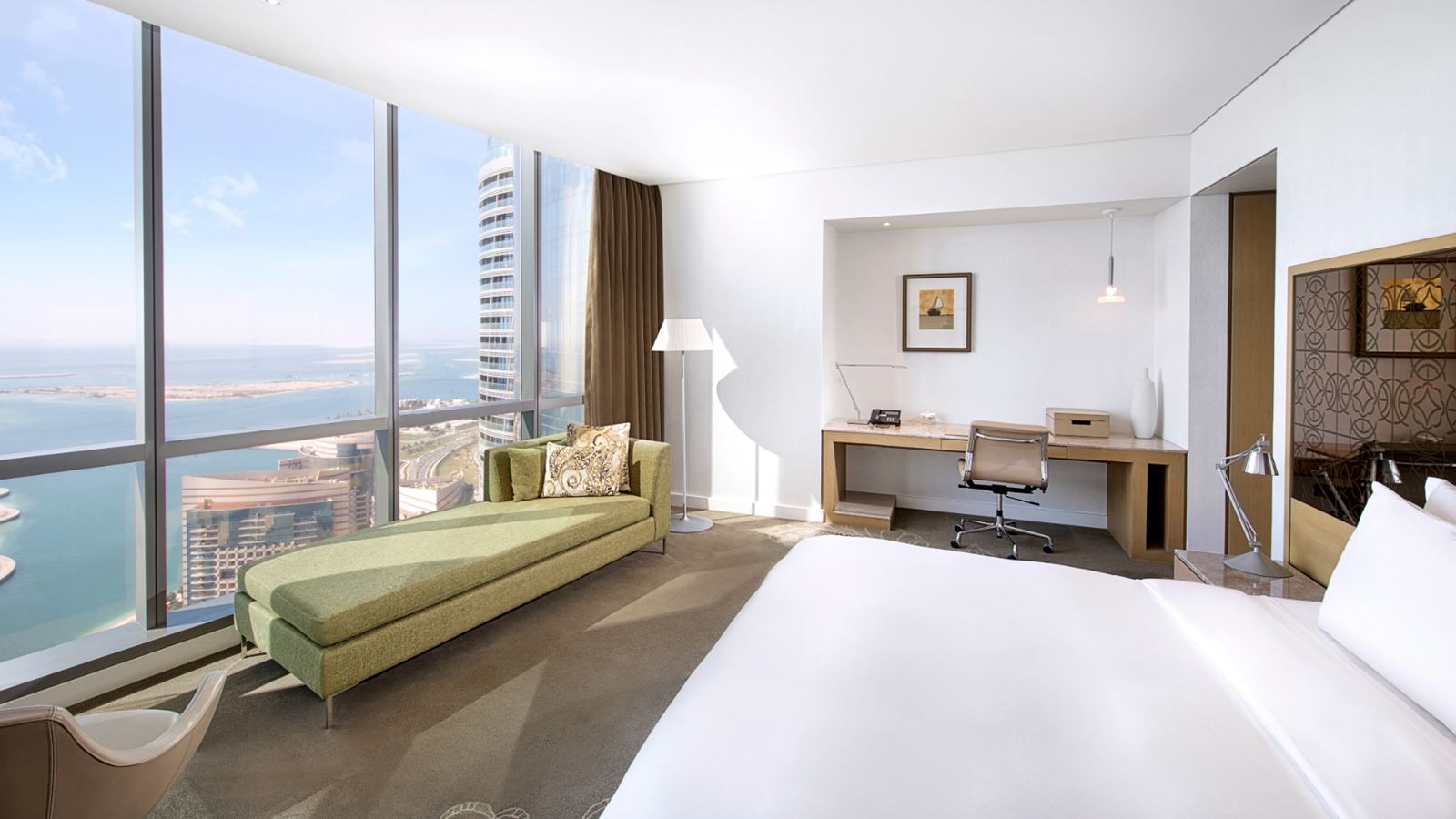 rooms-deluxe-king-room-with-sea-view
