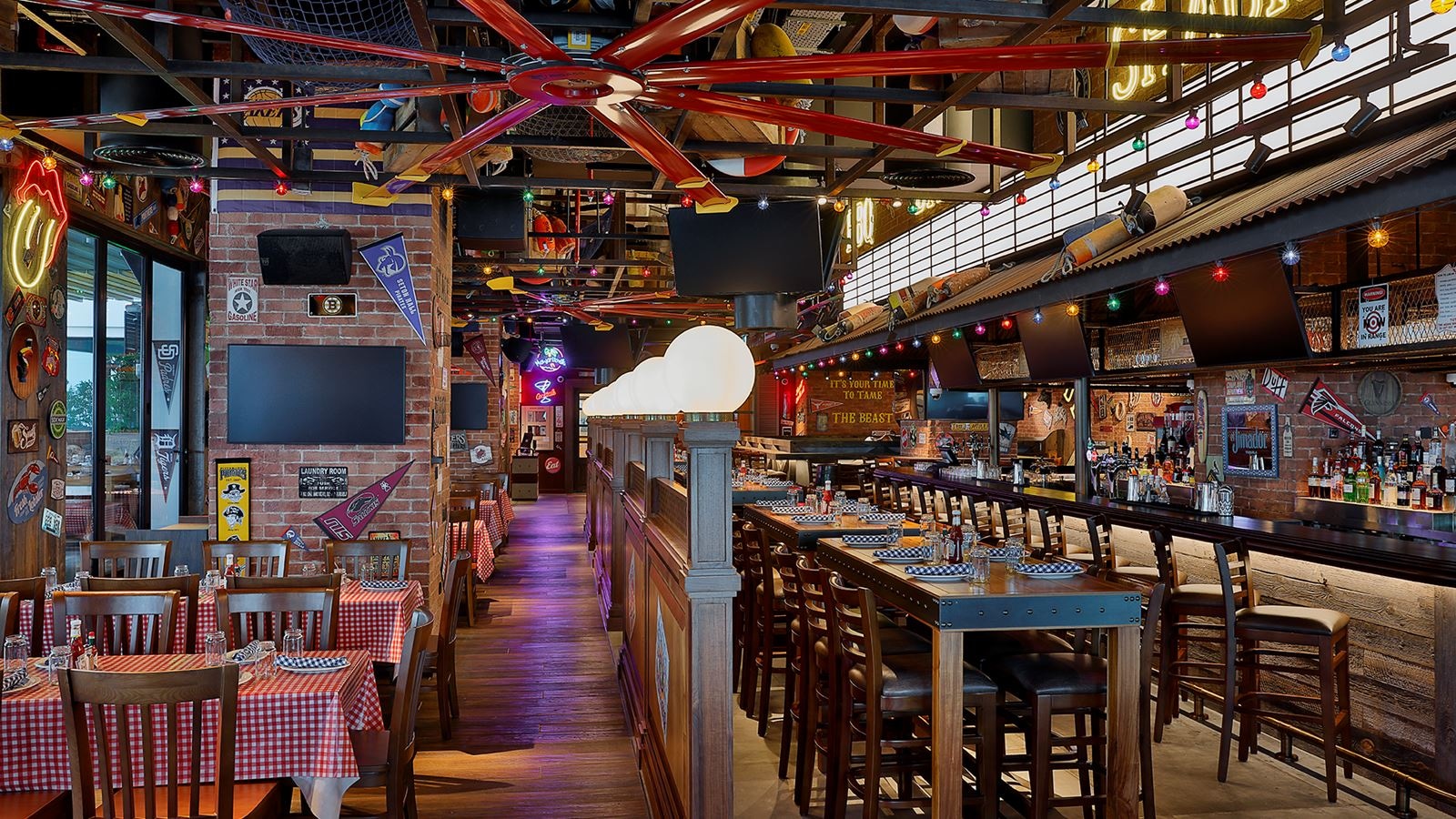 bars-claw-bbq