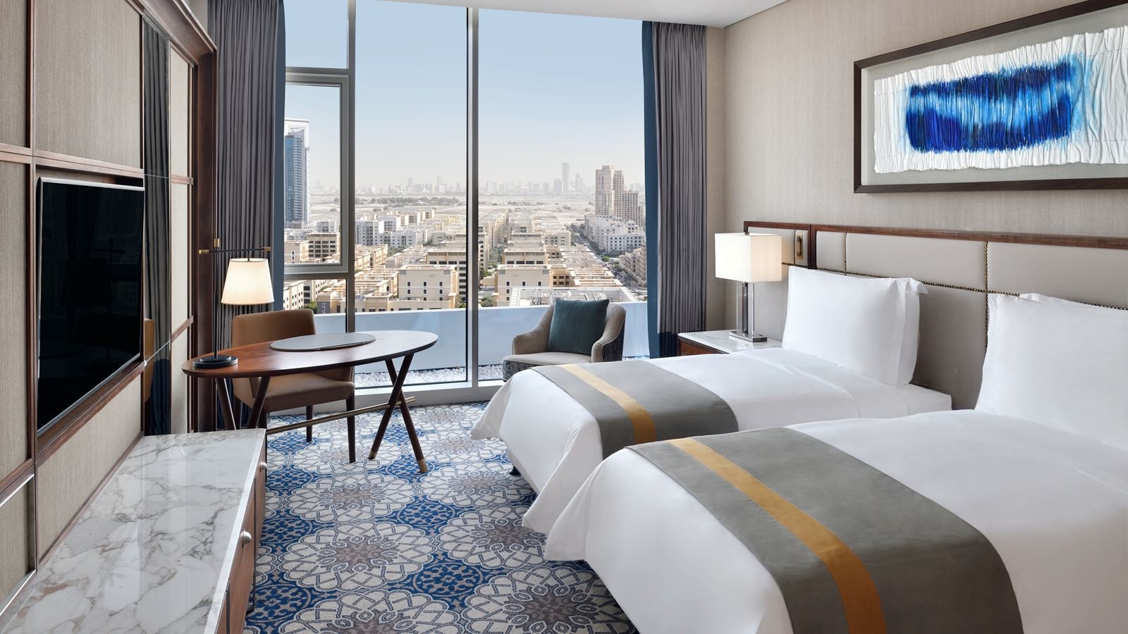 rooms-superior-room