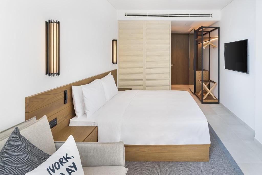 rooms-superior-room