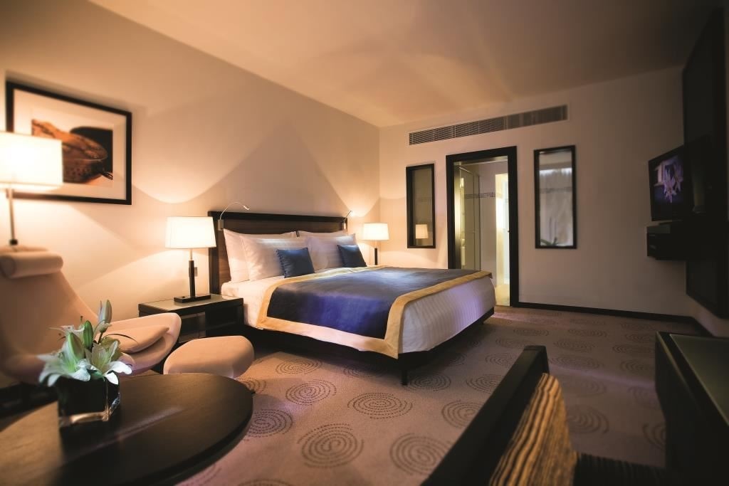 rooms-avani-executive-suite