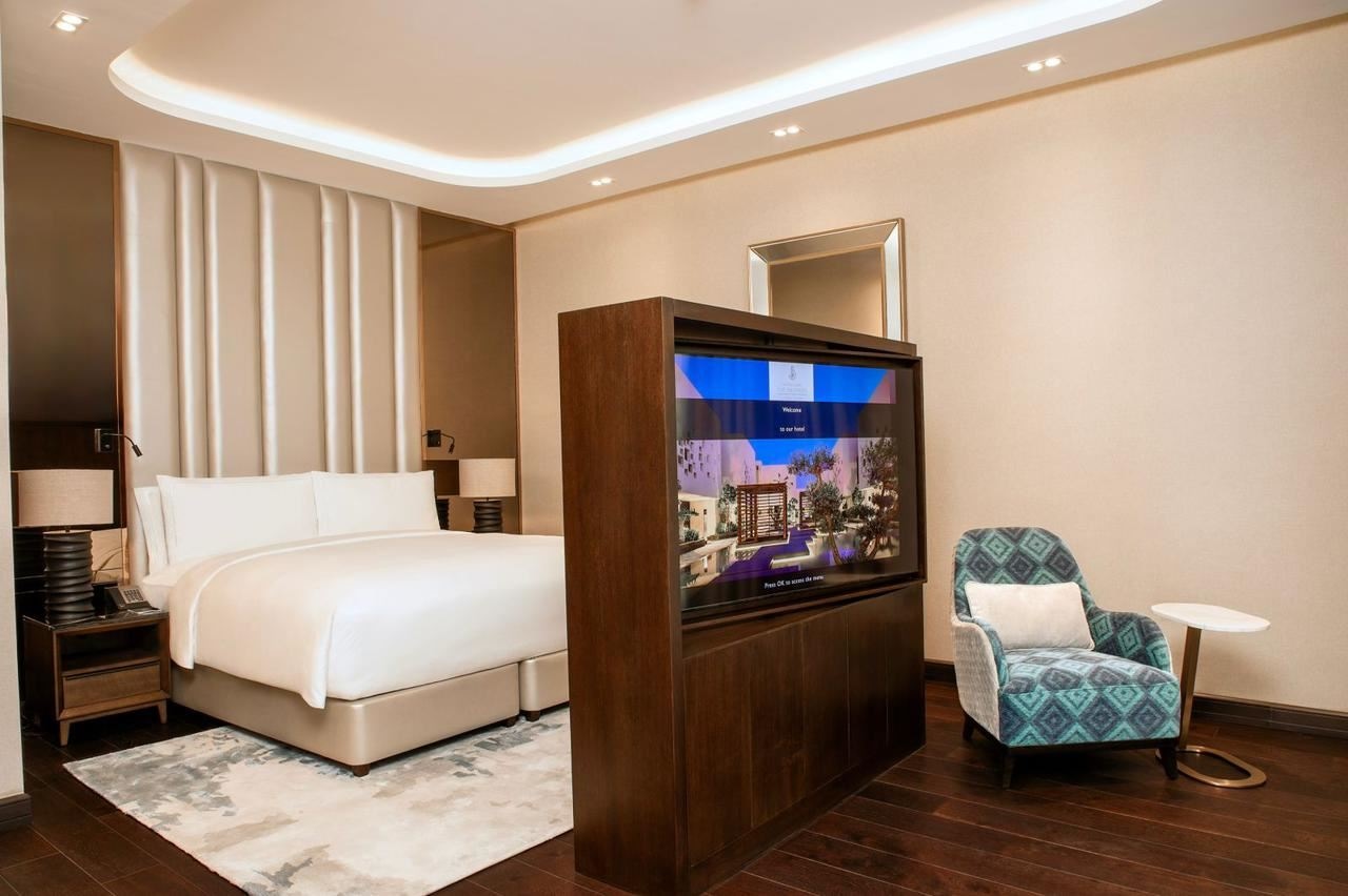 rooms-the-luxe-villa--three-bedroom