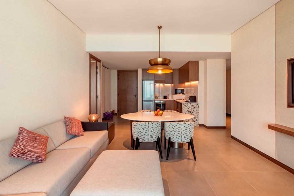 rooms-one-bedroom-atelier-suite