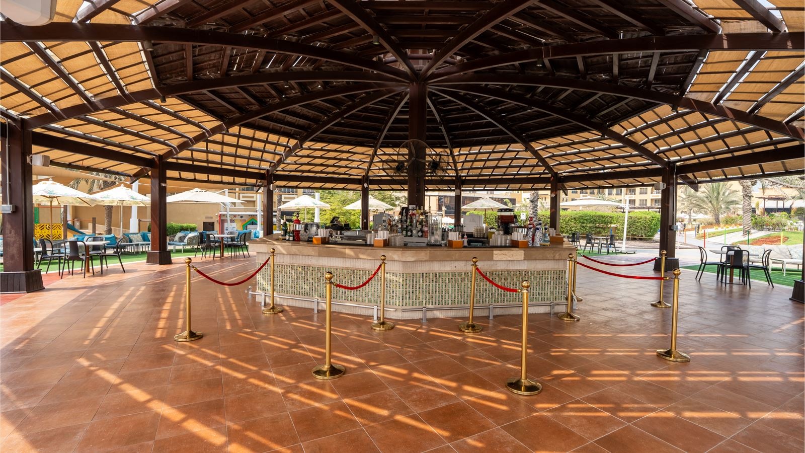 bars-isla-beach-bar