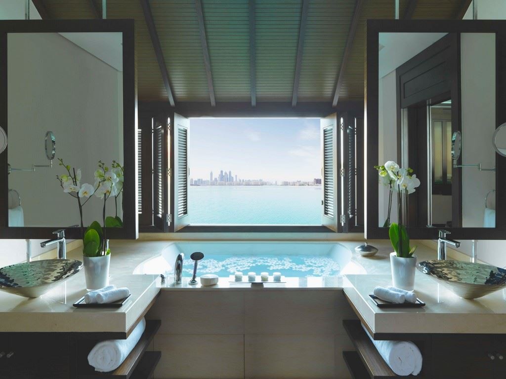 rooms-one-bedroom-overwater-villa