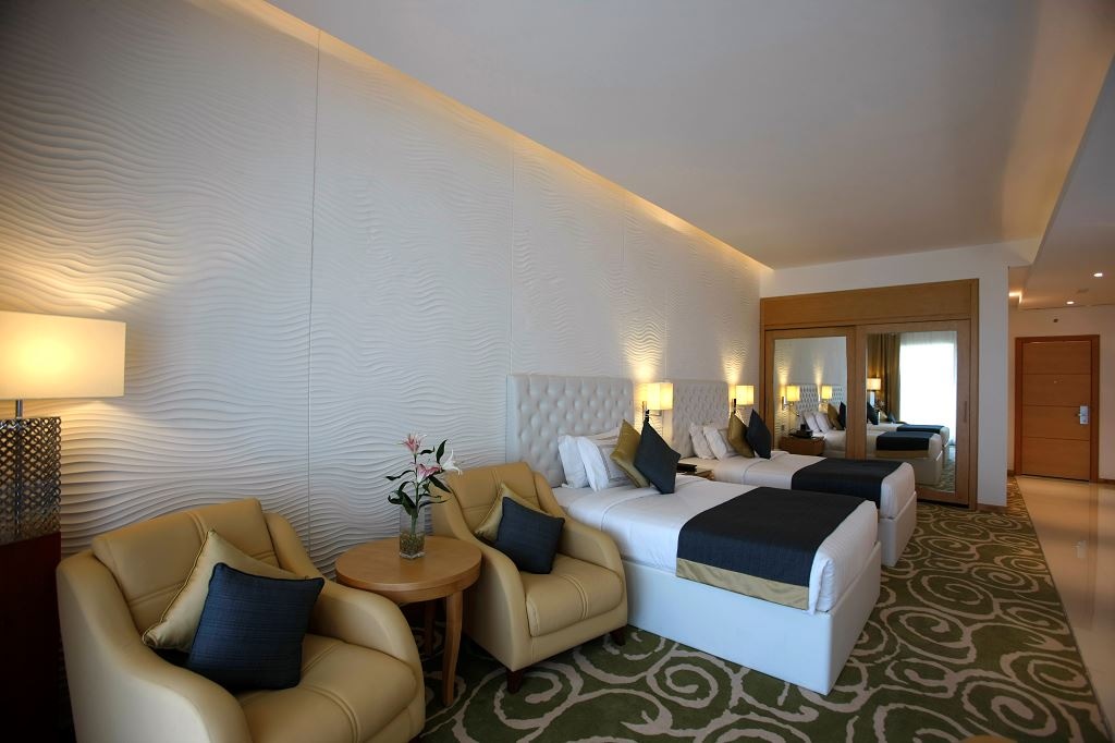 rooms-2-broom-villa