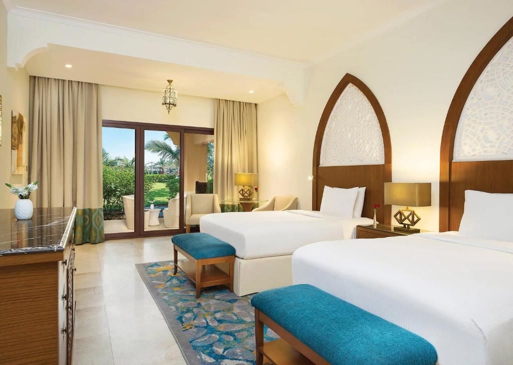 rooms-family-deluxe-room