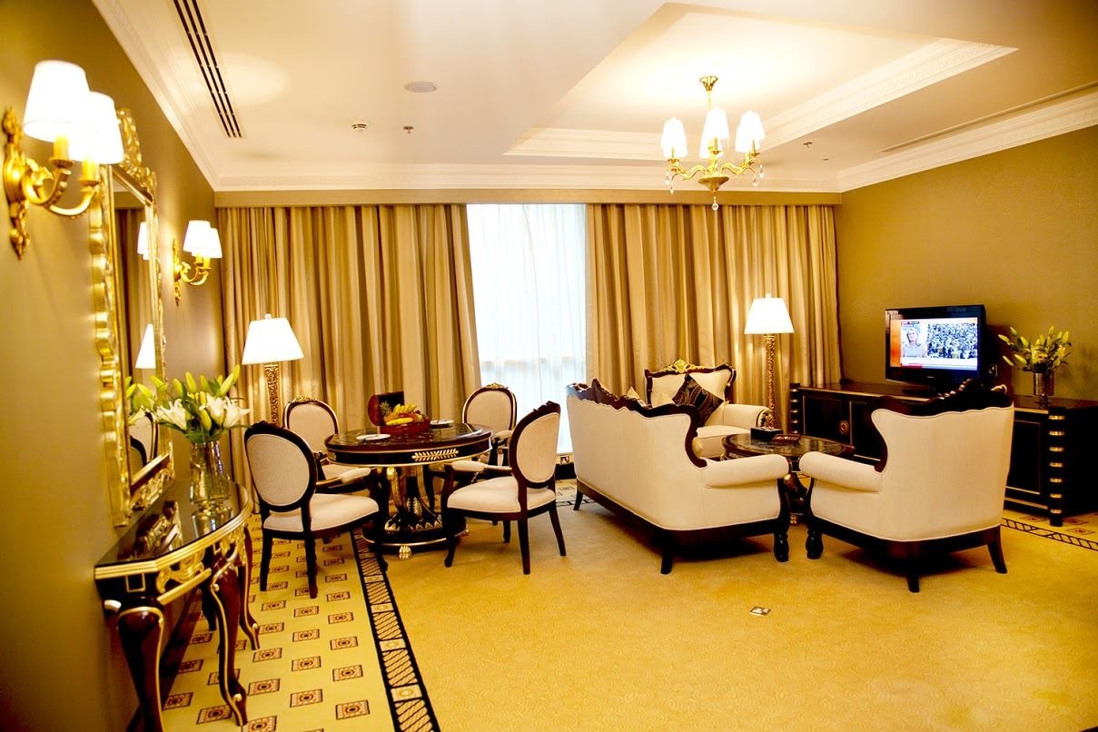 rooms-ambassador-room