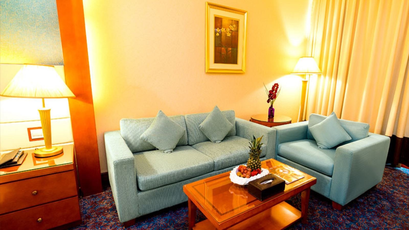 rooms-deluxe-room