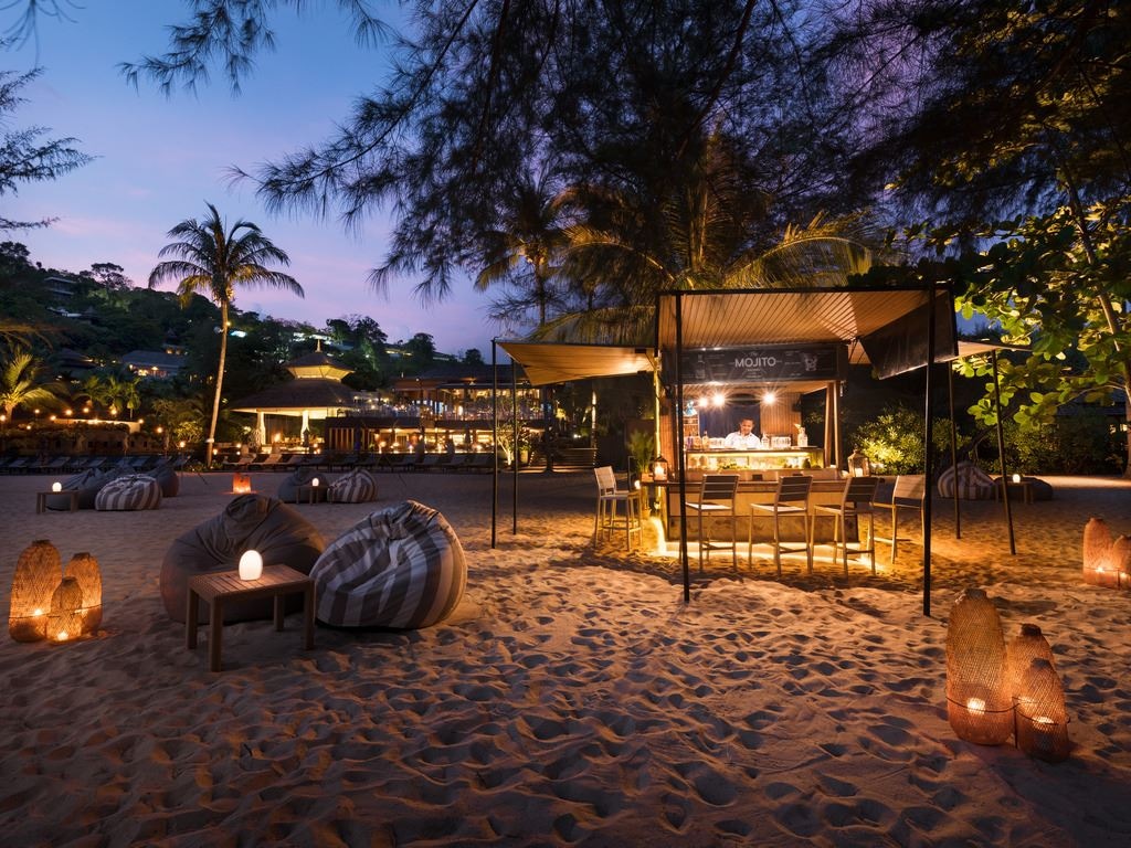 bars-beach-bar