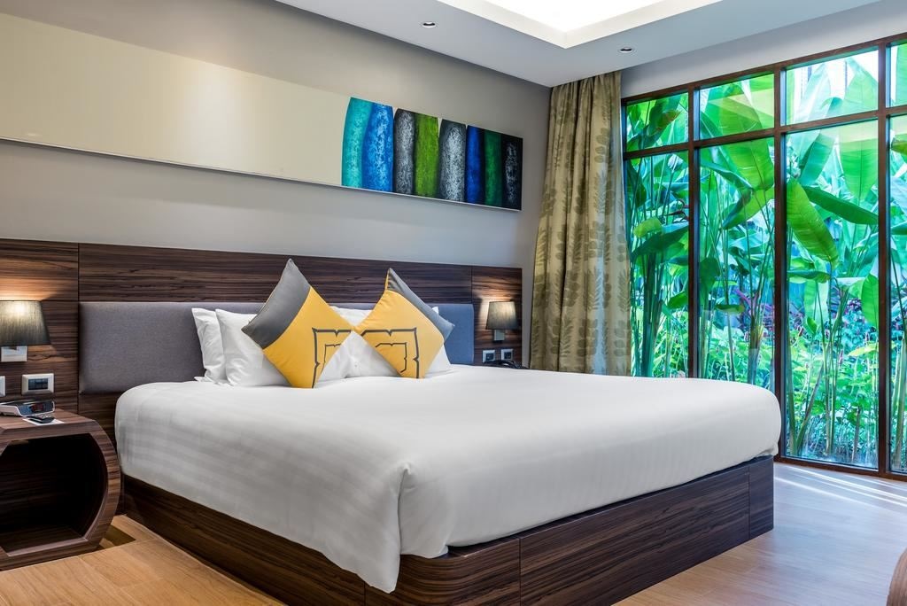 rooms-1-king-1-bunk-premium