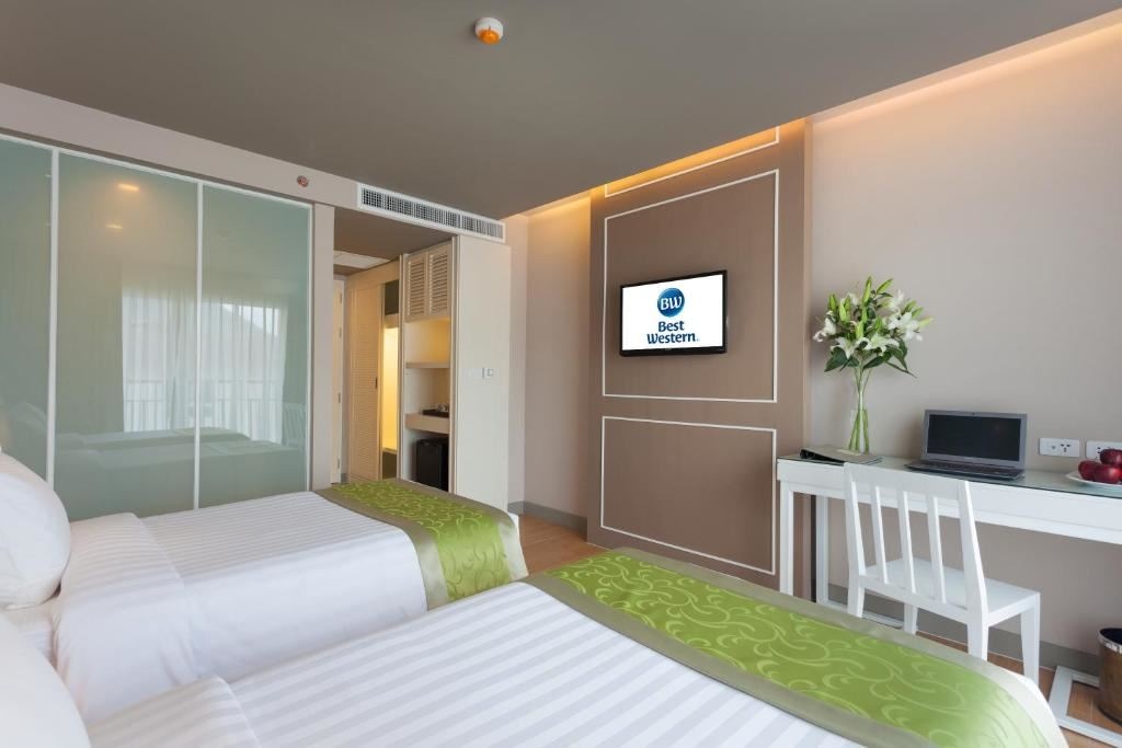 rooms-superior-room