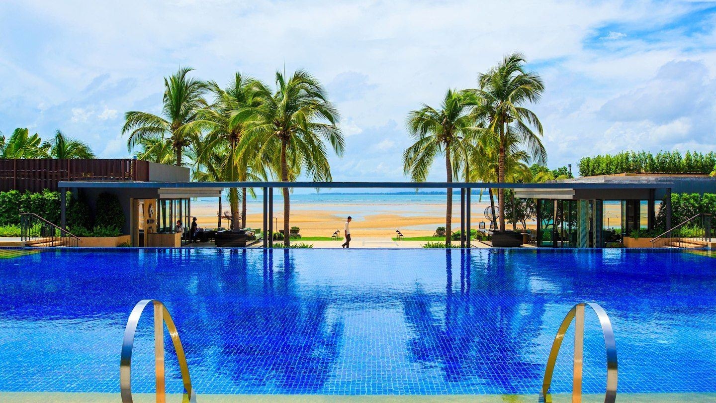 pools-outdoor-pool