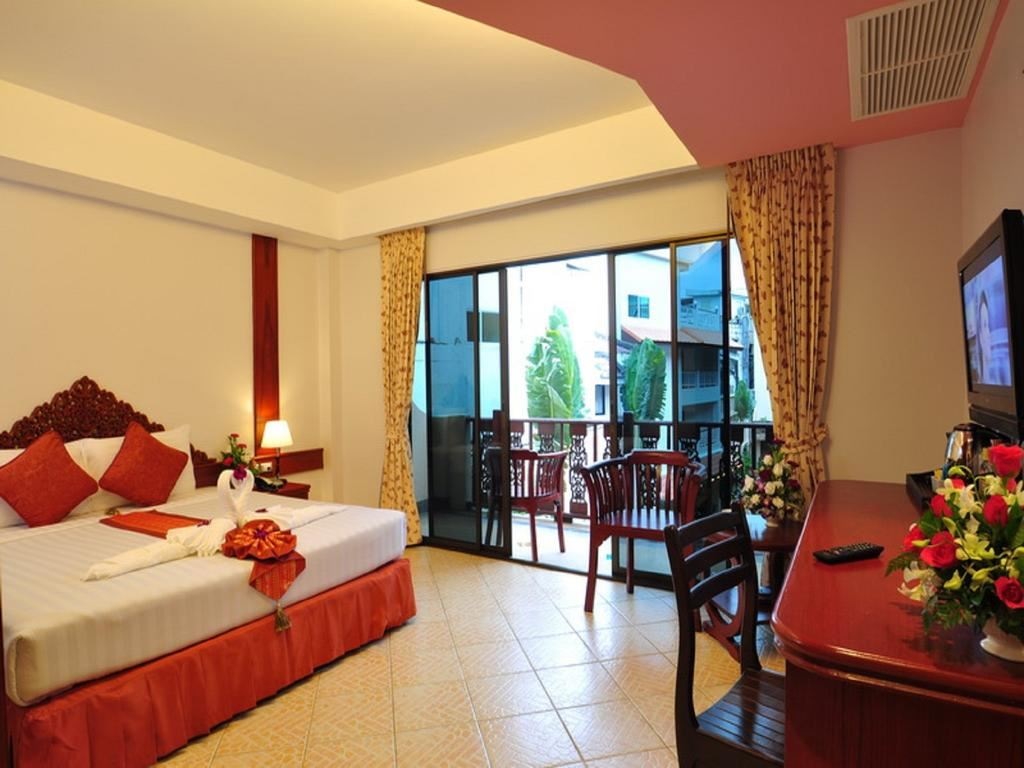 rooms-superior-room