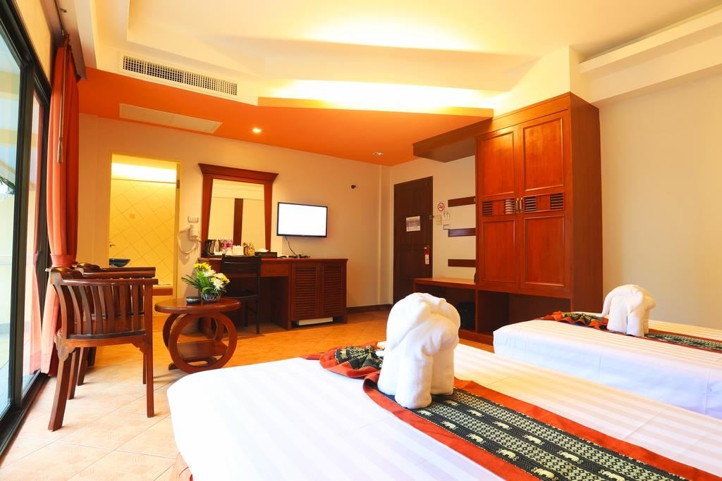 rooms-superior-room