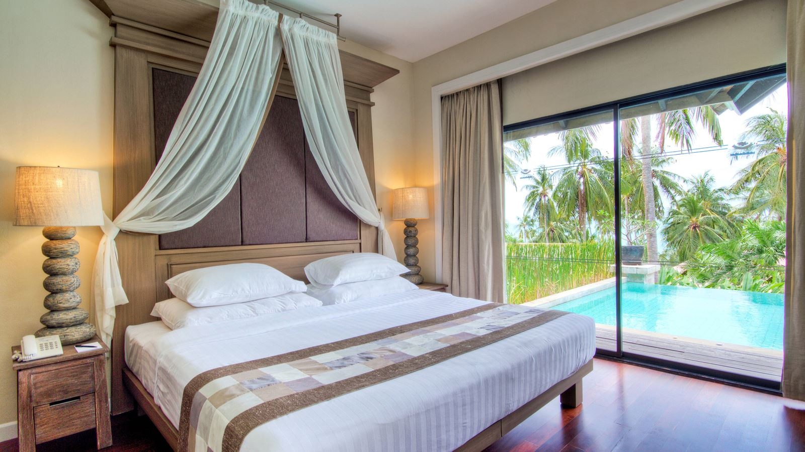 rooms-pool-villa