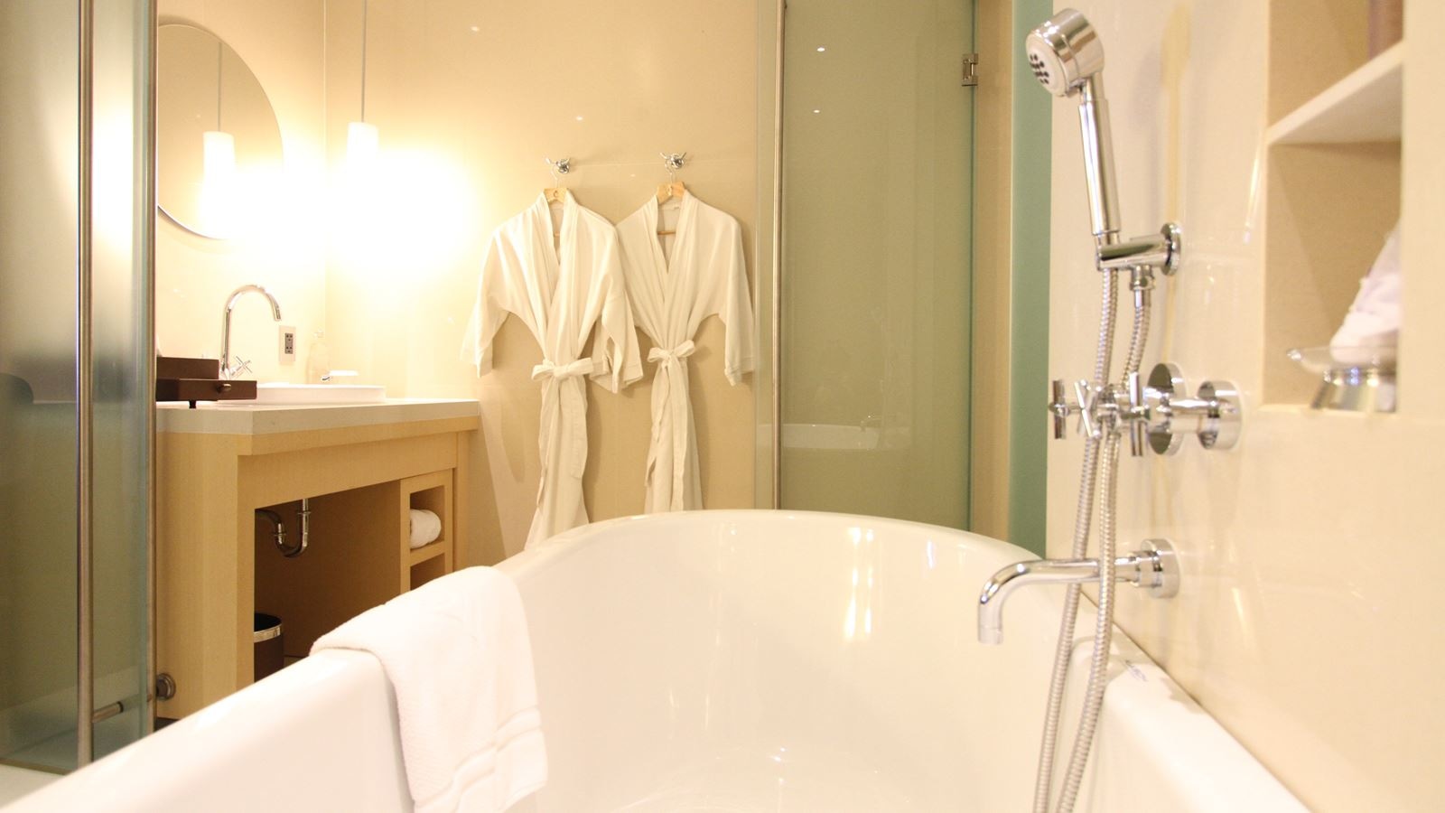 rooms-premium-world