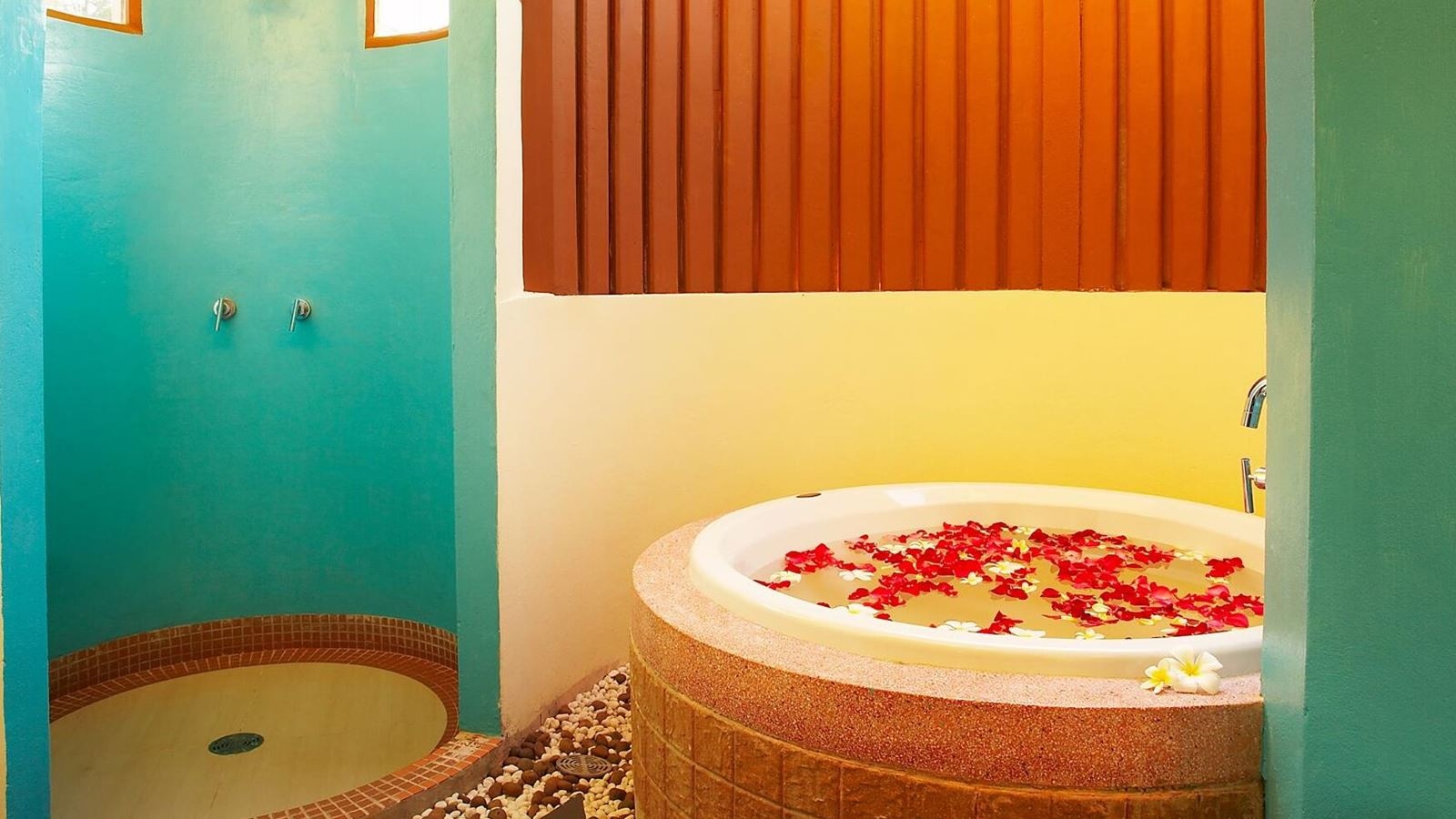 rooms-emerald-suite