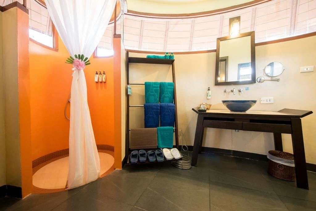 rooms-emerald-suite