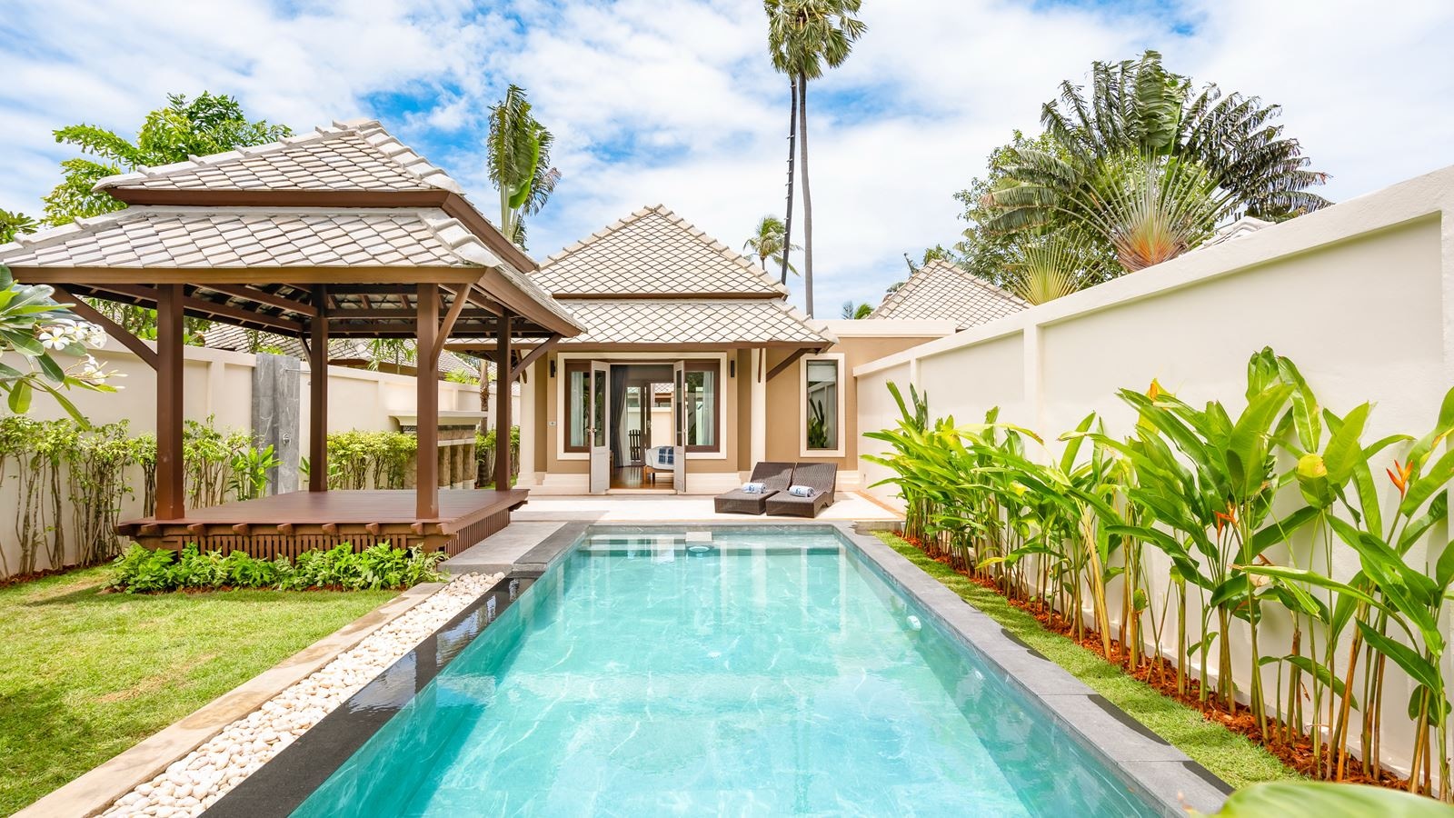 rooms-pool-villa