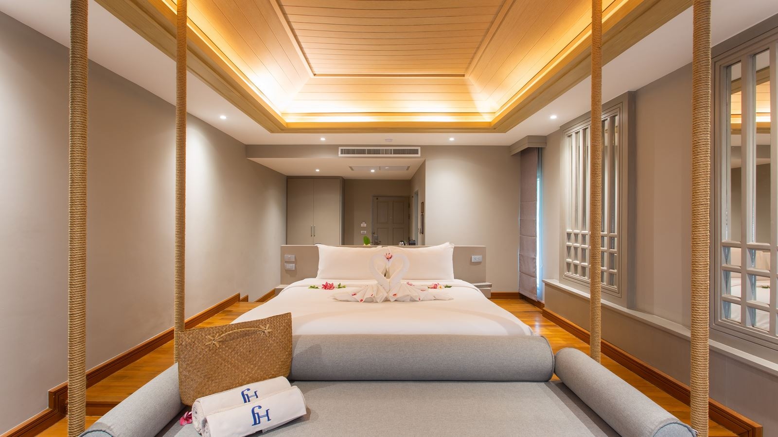 rooms-ocean-suite
