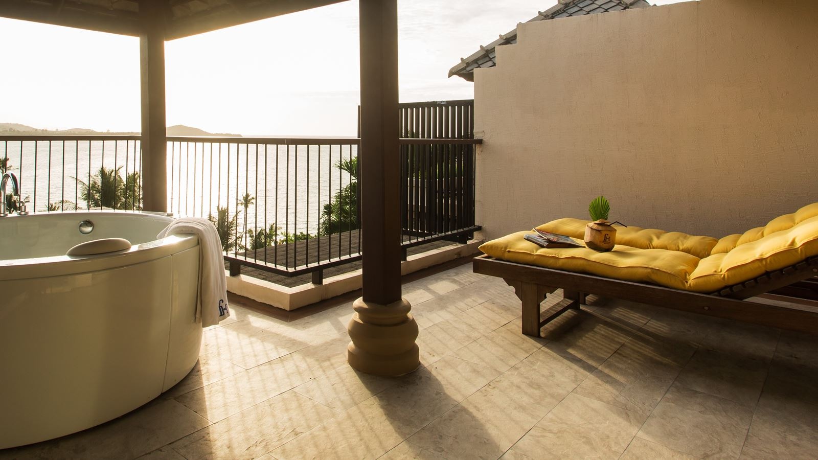 rooms-ocean-suite