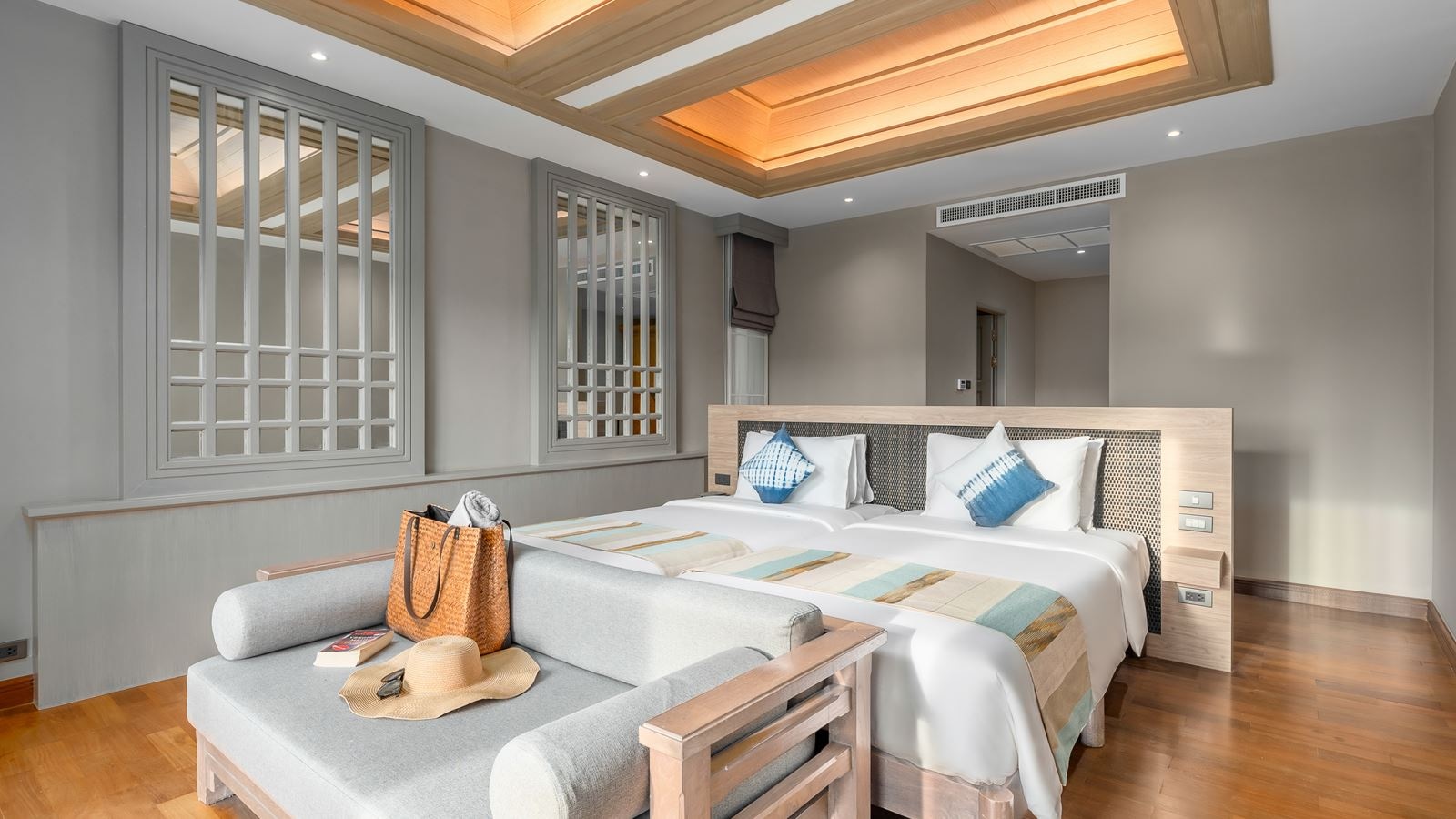 rooms-sunset-suite