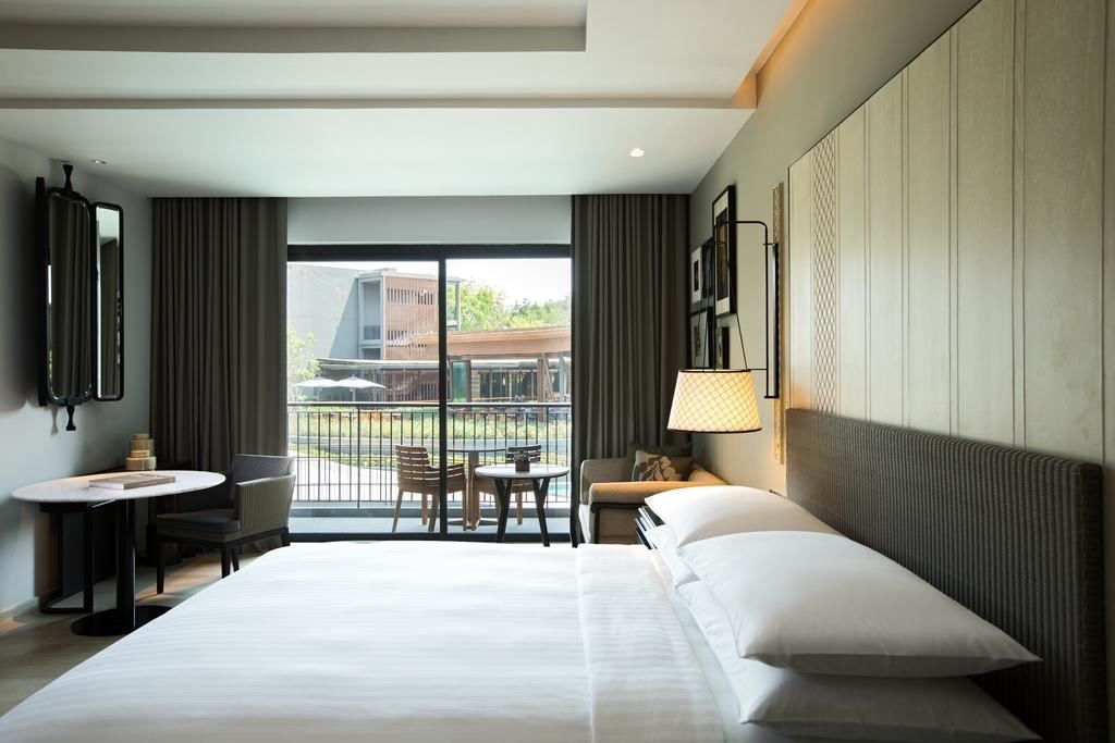 rooms-superior-room