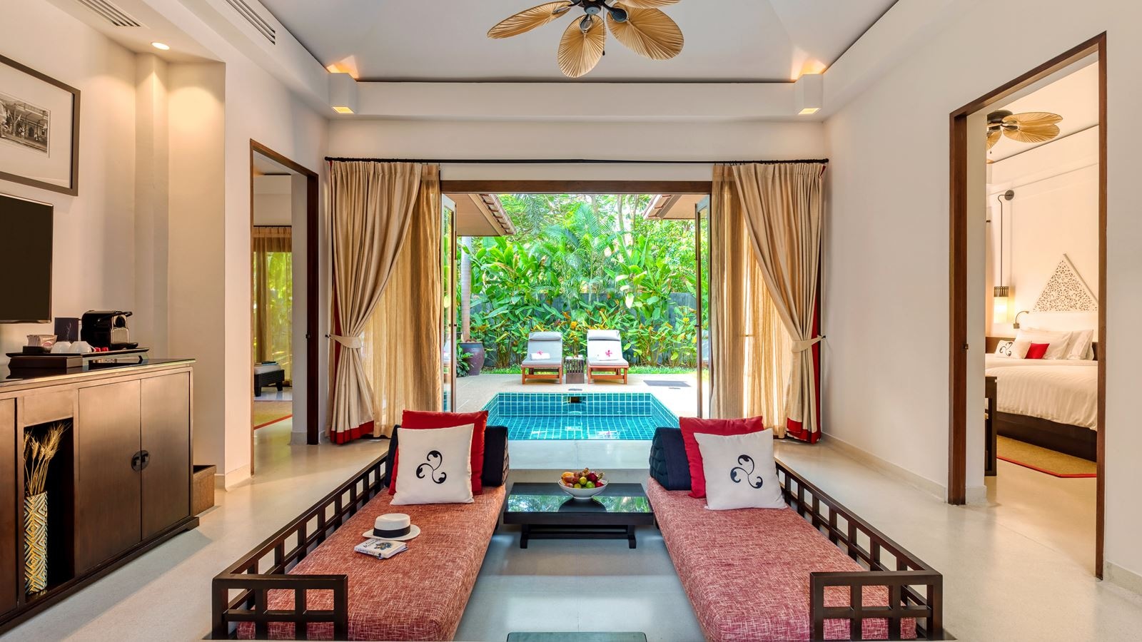 rooms-2-bedrooms-villa-with-private-pool