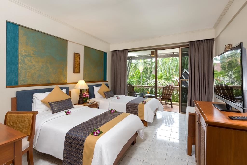 rooms-deluxe-hotel