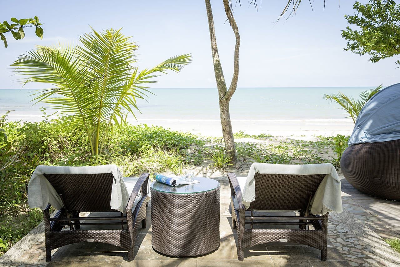rooms-pool-villa-superior--ocean-front