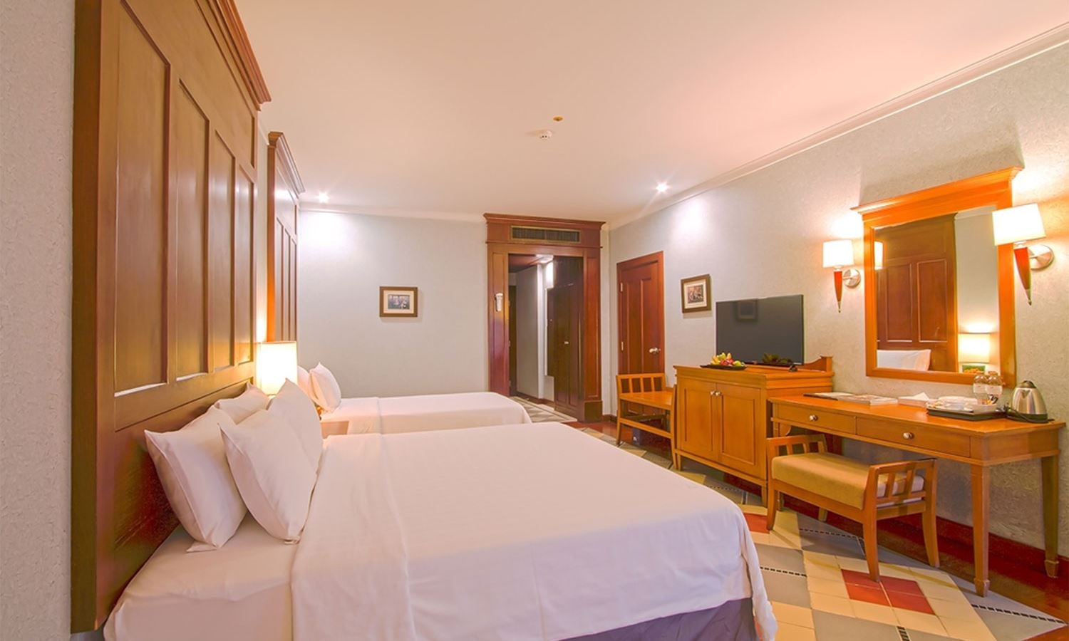 rooms-superior-room