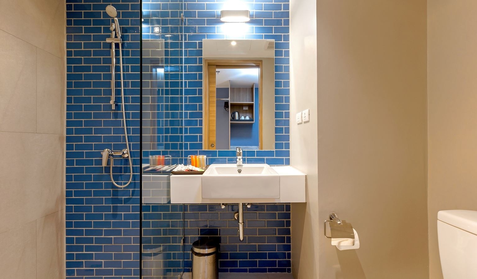 rooms-classic-room