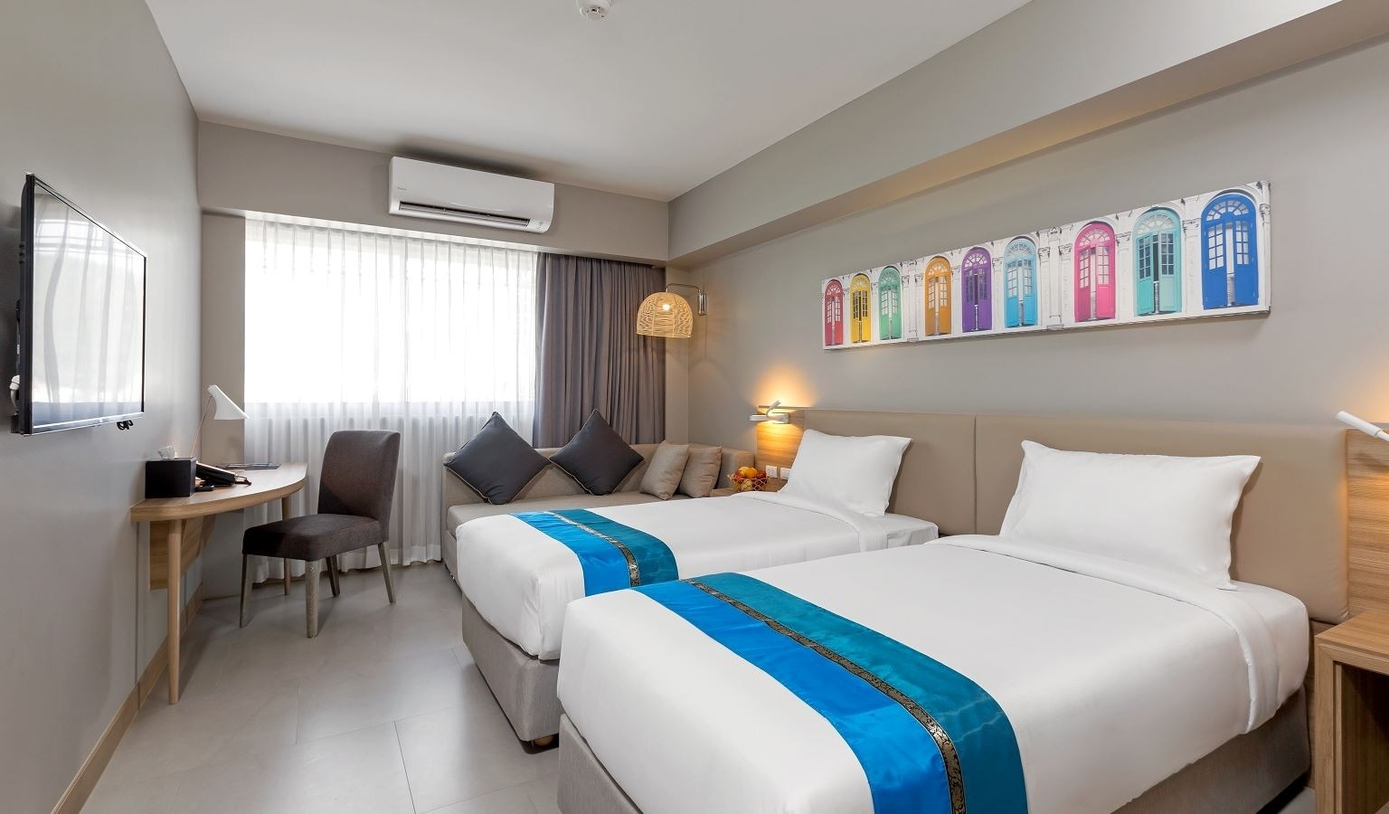 rooms-classic-room