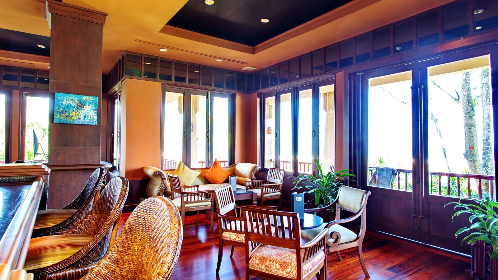 restaurants-vlounge