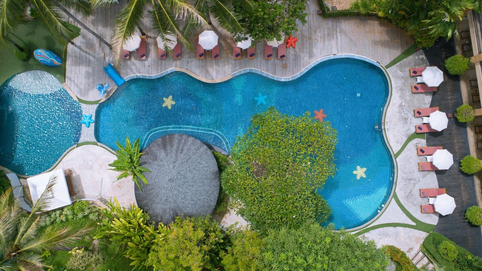 pools-outdoor-pool