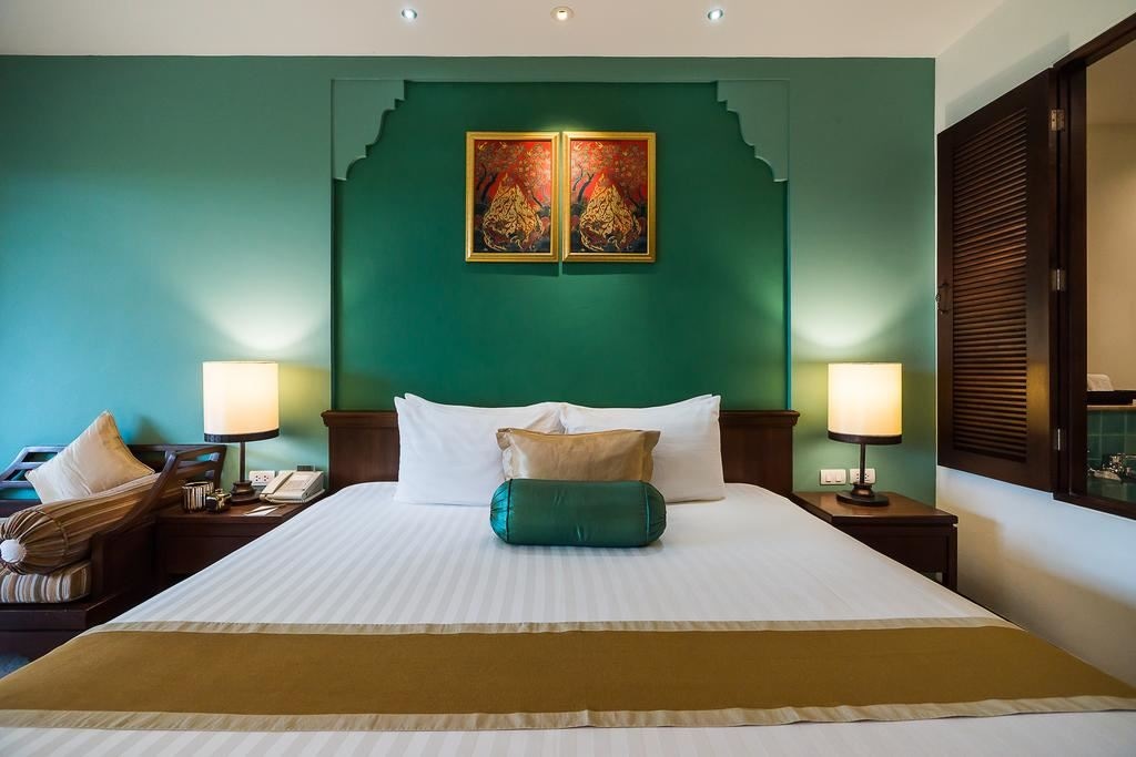 rooms-deluxe-room