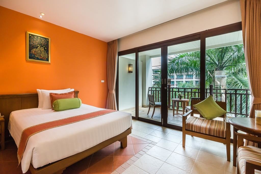 rooms-superior-room