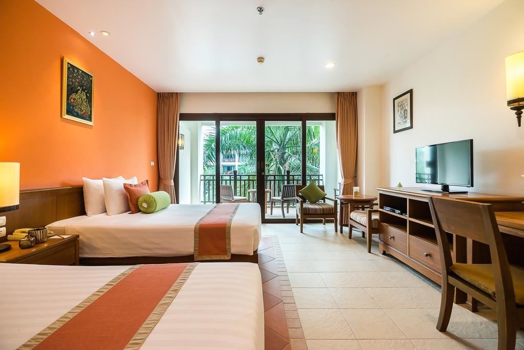 rooms-superior-room