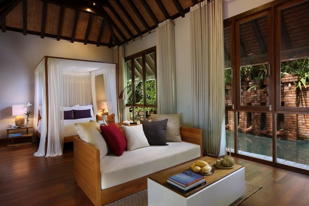 rooms-pool-villa-garden