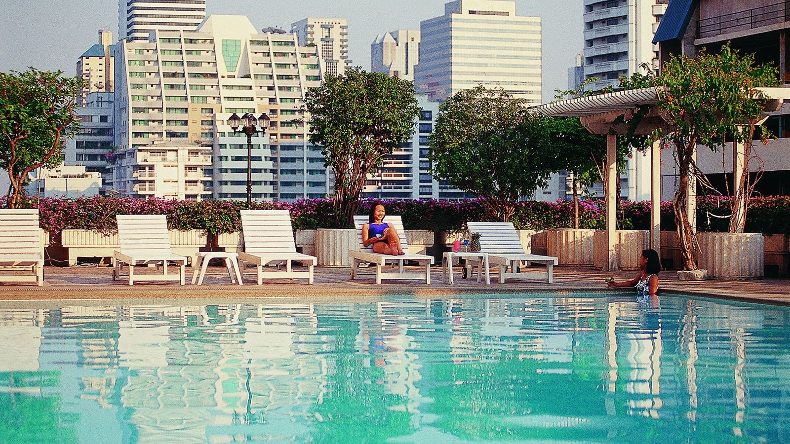 pools-outdoor-pool