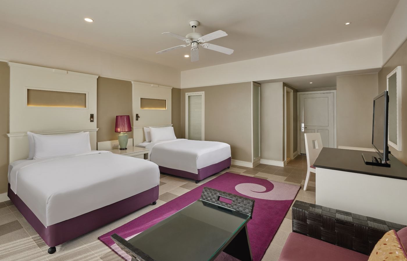 rooms-laguna-beachside--twin-room