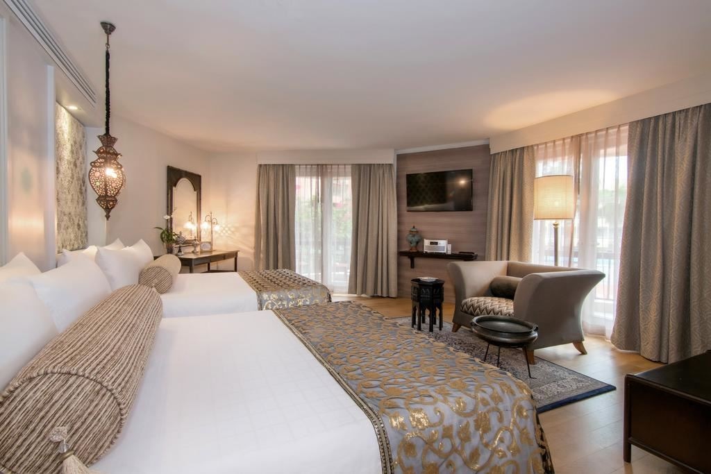 rooms-junior-family-suite