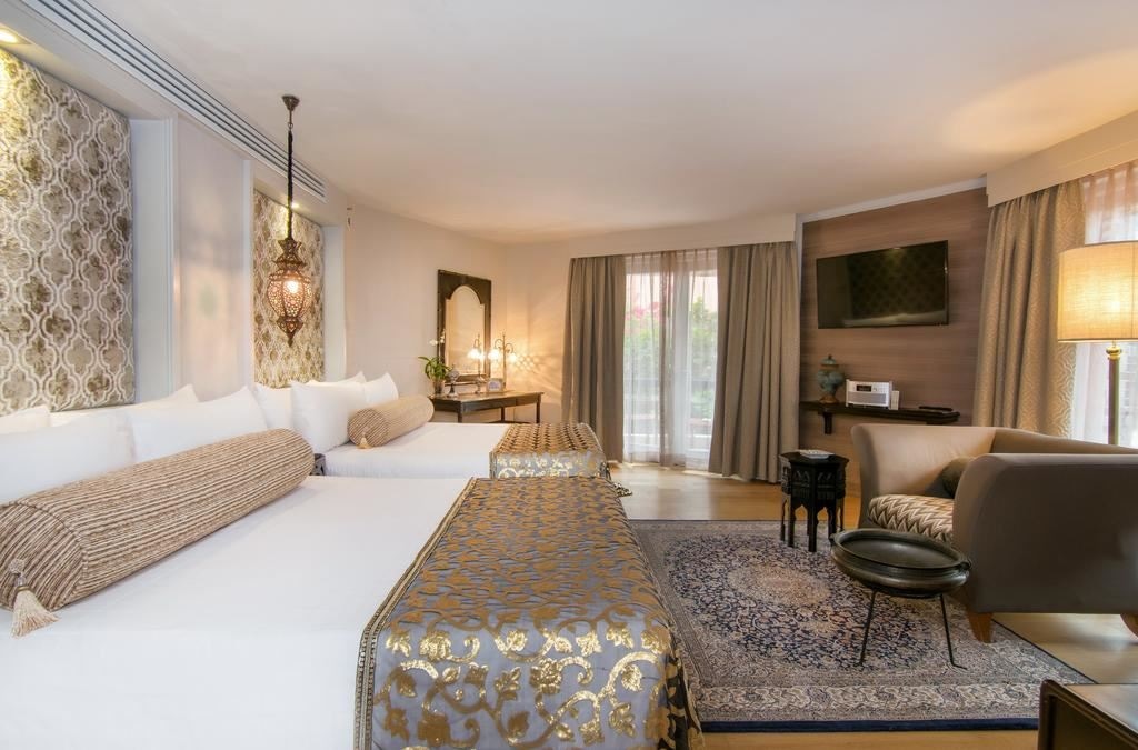 rooms-junior-family-suite