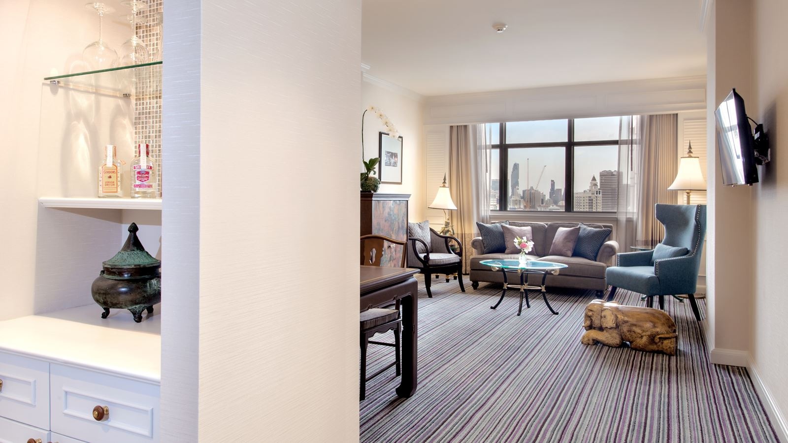 rooms-siam-suite