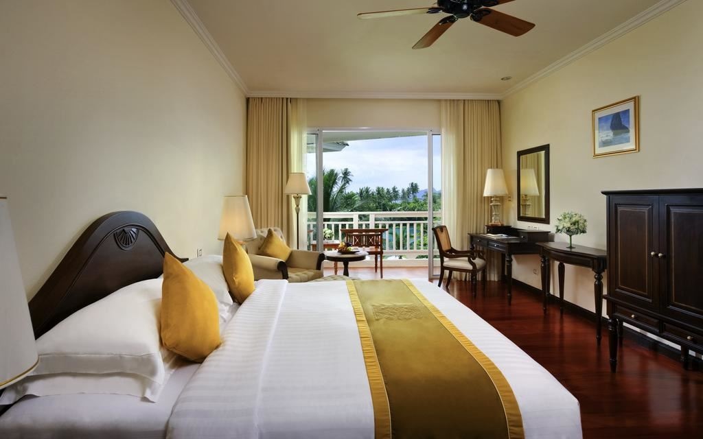 rooms-superior-room